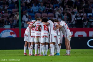 Górnik Zabrze zwycięski w hicie! Wisła Kraków pokonana 2:1 po wielkich emocjach.