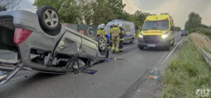FOTO: WYPADEK NA DK88 W ZABRZU. Zderzenie dwóch aut na wysokości CH M1, dwie kobiety w szpitalu [UTRUDNIENIA]